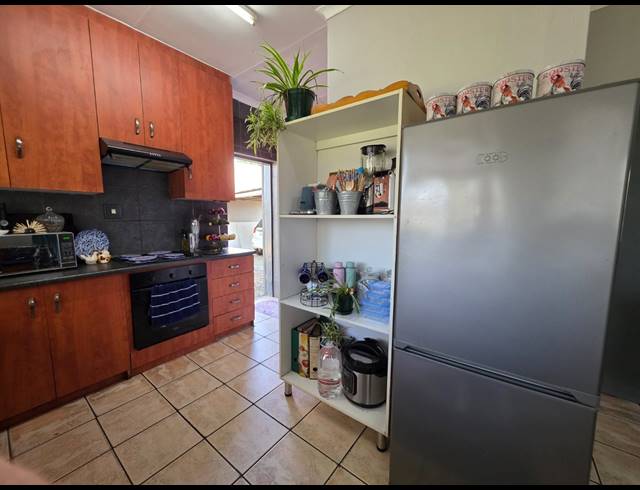 3 BEDROOM HOUSE TO LET IN KOOKRUS